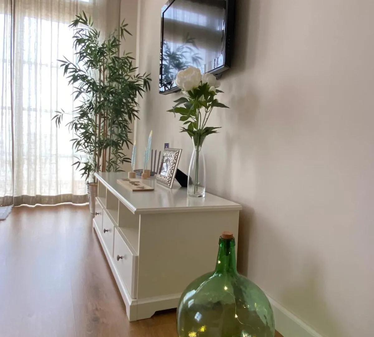 Apartment With Beautiful Ocean Views Такоронте